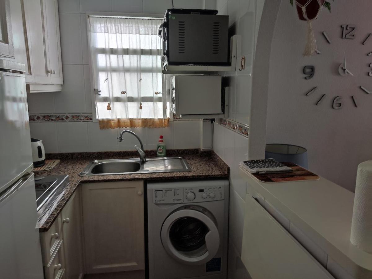 Ak Apartamento En Торевьиа Экстерьер фото
